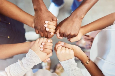 علاج إدمان المخدرات داخل مركز طليق